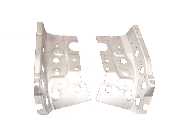 What are the advantages of the stamping die production process?